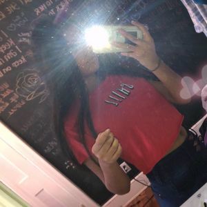 Meet your Posher, Thania